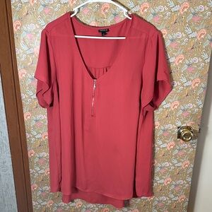 Torrid Rose-Red Short Sleeve V-Neck Zip Front Blouse